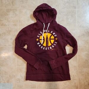 Cleveland Basketball Hoodie, Size M